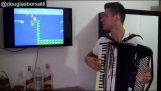 Musik af Super Mario i harmonika