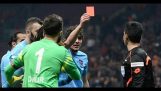 Red card to the referee in Turkey