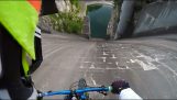 Спускане мотоциклети язовирни 60 метра