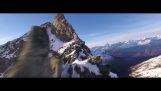 Bir dron İsviçre Alpleri üzerinde
