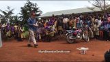 Lasta Afrikassa näkevät ensimmäistä kertaa drone