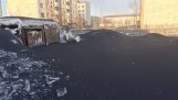 Черен сняг в Русия