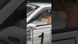 Överföring av bruden med en bil rally (misslyckas)