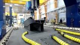 The largest 3D printer in the world printing a speedboat
