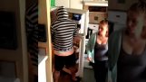 Den farce med køleskab
