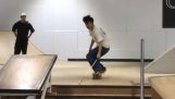 Kinder MC, ein blinder Skateboarder aus Japan