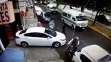 Motorcycle thieves chose the wrong victim (Brazil)