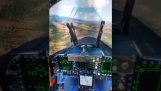 Simulatore di aeroplano nella realtà virtuale