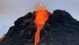 Visita al nuevo volcán en Islandia