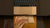Революционная технология в новом MacBook от Apple