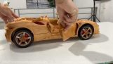 Het houten model van een Ferrari SF90 Spider