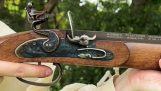 Shooting with a 17th century rifle